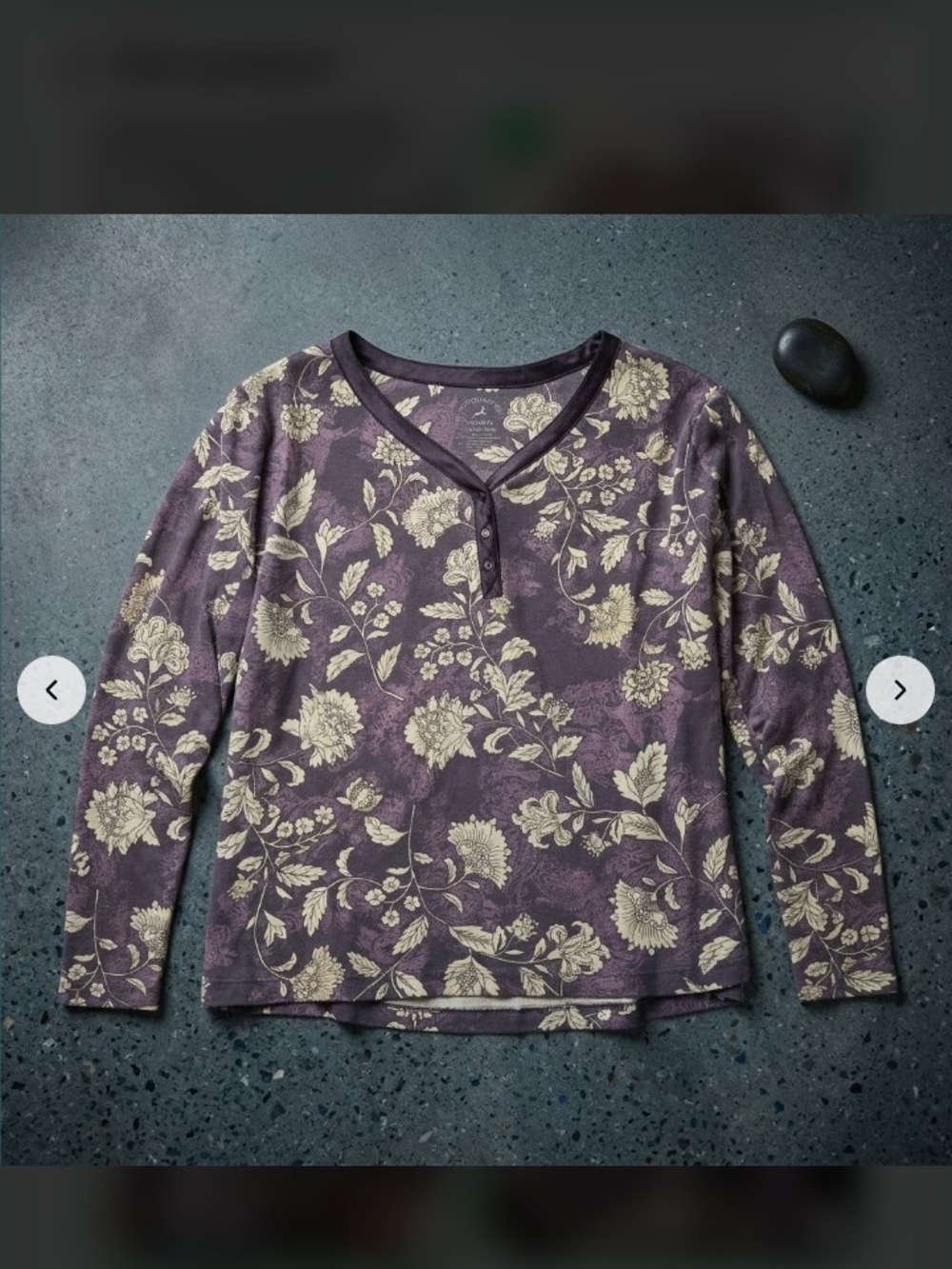Women's 3x White Stag Long-Sleeve Floral Henley Top in Plum and Cream